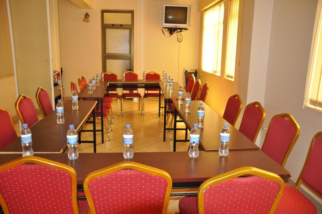 Rich Hotel Arusha Luaran gambar